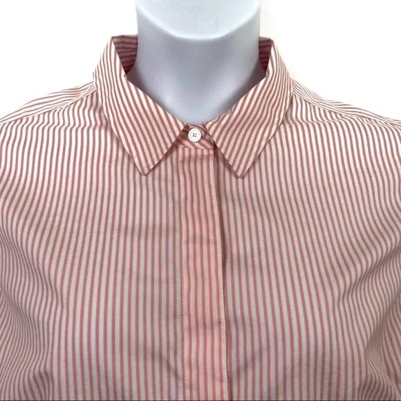 EUC Liz Claiborne 3/4 sleeve button down top - Picture 2 of 10